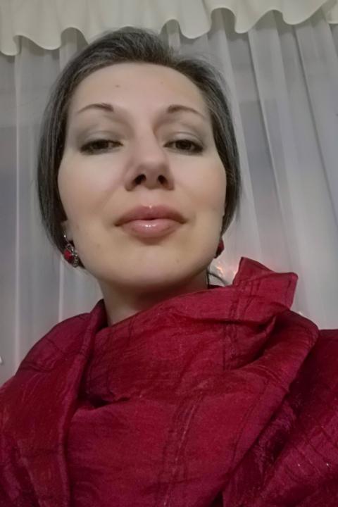 Larisa (58) aus Osteuropa sucht einen Mann