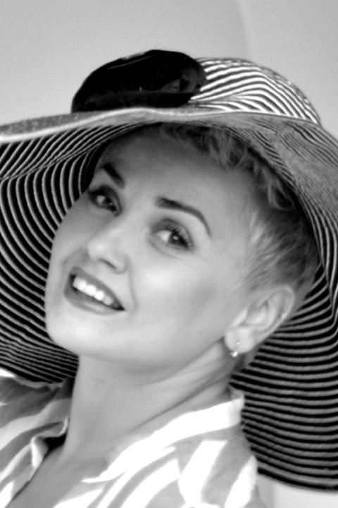 Iryna sucht einen Partner über die Partnervermittlung Ukraine Foto von Iryna, einer Frau aus der Ukraine auf Partnersuche