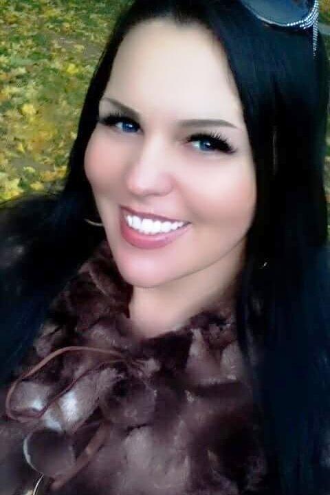 Kira sucht einen Partner über die Partnervermittlung Ukraine Foto von Kira, einer Frau aus der Ukraine auf Partnersuche
