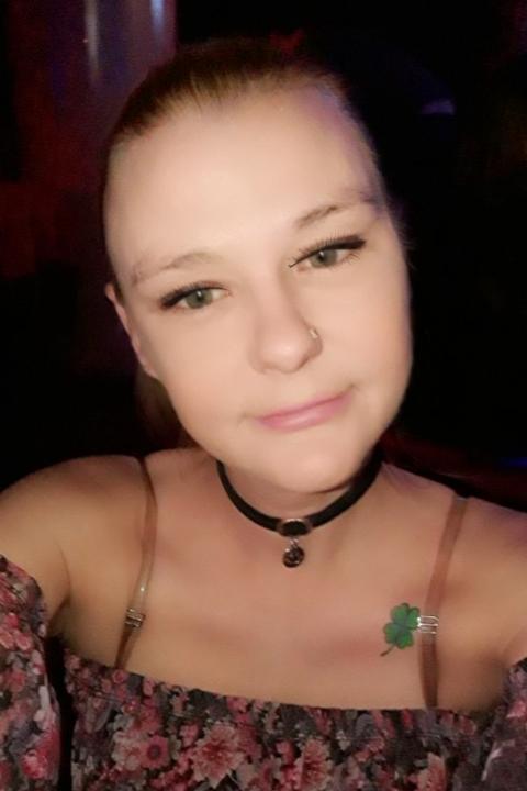 Aleksandra (42) aus Osteuropa sucht einen Mann