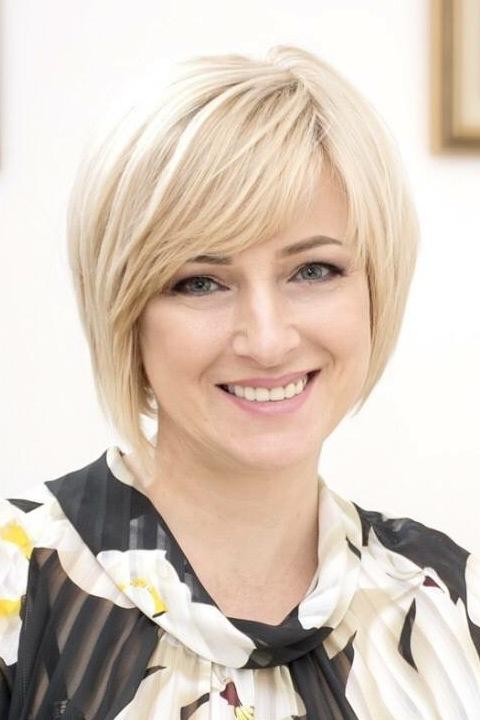 Ludmila sucht einen Partner über die Partnervermittlung Ukraine Foto von Ludmila, einer Frau aus der Ukraine auf Partnersuche