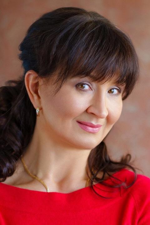 Irina (62) aus Osteuropa sucht einen Mann