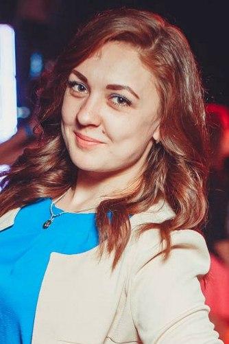 Kateryna sucht einen Partner über die Partnervermittlung Ukraine Foto von Kateryna, einer Frau aus der Ukraine auf Partnersuche