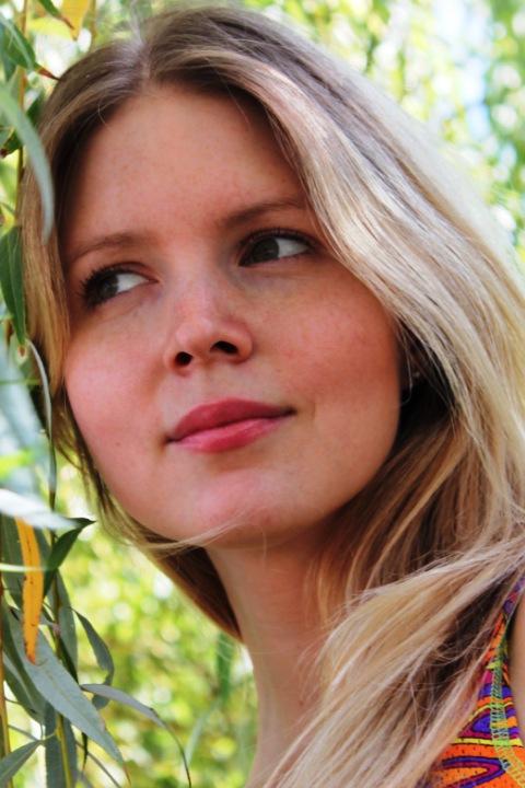 Galina sucht einen Partner über die Partnervermittlung Ukraine Foto von Galina, einer Frau aus der Ukraine auf Partnersuche