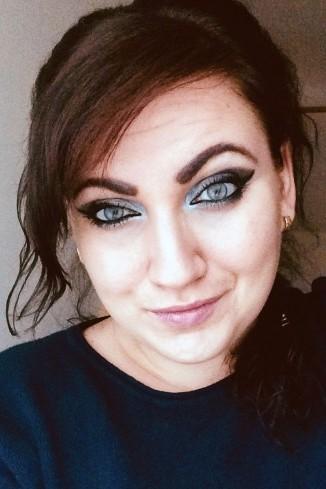 Lana sucht einen Partner über die Partnervermittlung Ukraine Foto von Lana, einer Frau aus der Ukraine auf Partnersuche