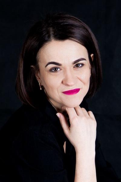 Nataliya (45) aus Osteuropa sucht einen Mann