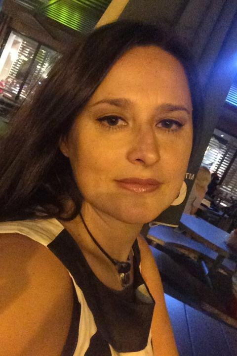 Nataliya (49) aus Osteuropa sucht einen Mann