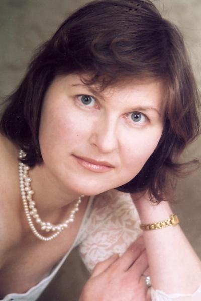 Olga sucht einen Partner über die Partnervermittlung Ukraine Foto von Olga, einer Frau aus der Ukraine auf Partnersuche
