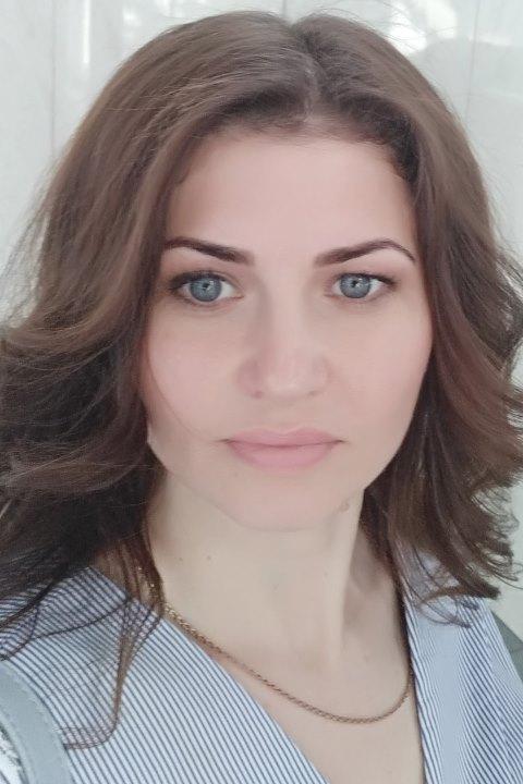 Valentina (44) aus Osteuropa sucht einen Mann