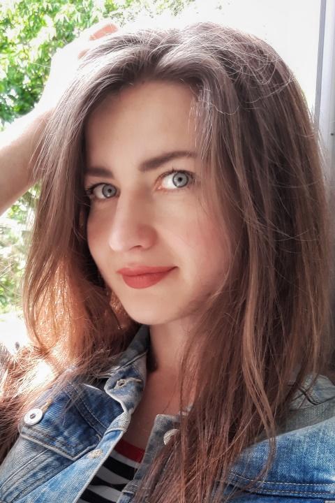 Anastasiya sucht einen Partner über die Partnervermittlung Ukraine Foto von Anastasiya, einer Frau aus der Ukraine auf Partnersuche