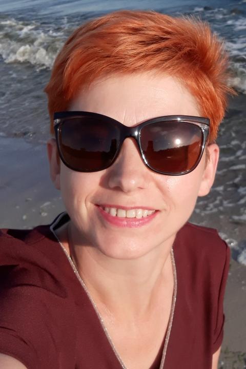 Oksana sucht einen Partner über die Partnervermittlung Ukraine Foto von Oksana, einer Frau aus der Ukraine auf Partnersuche
