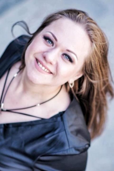 Tanya sucht einen Partner über die Partnervermittlung Ukraine Foto von Tanya, einer Frau aus der Ukraine auf Partnersuche