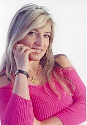 Shanna sucht einen Partner über die Partnervermittlung Ukraine Foto von Shanna, einer Frau aus der Ukraine auf Partnersuche