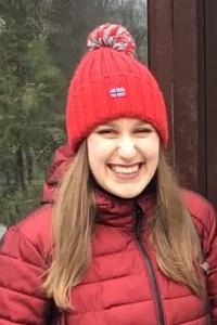 Karina sucht einen Partner über die Partnervermittlung Ukraine Foto von Karina, einer Frau aus der Ukraine auf Partnersuche