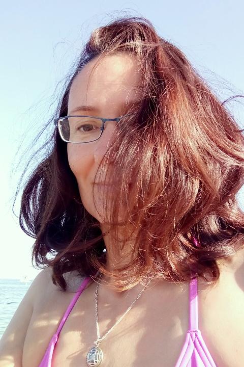 Iryna sucht einen Partner über die Partnervermittlung Ukraine Foto von Iryna, einer Frau aus der Ukraine auf Partnersuche