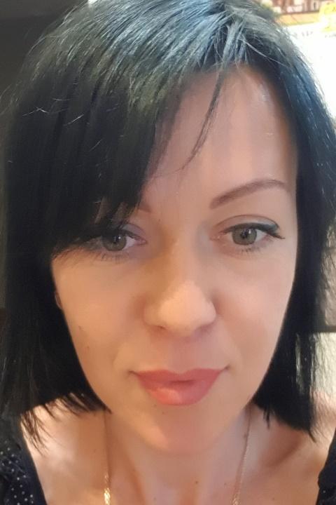 Maria (41) aus Osteuropa sucht einen Mann