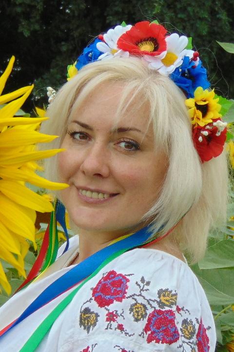 Anna (45) aus Osteuropa sucht einen Mann