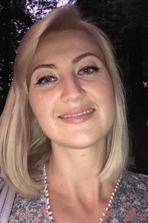 Yuliya (39) aus Osteuropa sucht einen Mann