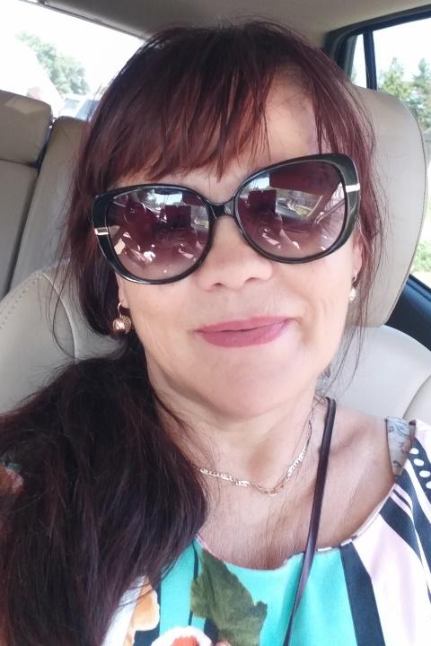 Valentina (63) aus Osteuropa sucht einen Mann
