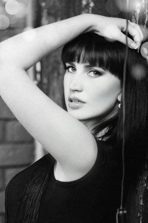 Tatiana sucht einen Partner über die Partnervermittlung Ukraine Foto von Tatiana, einer Frau aus der Ukraine auf Partnersuche