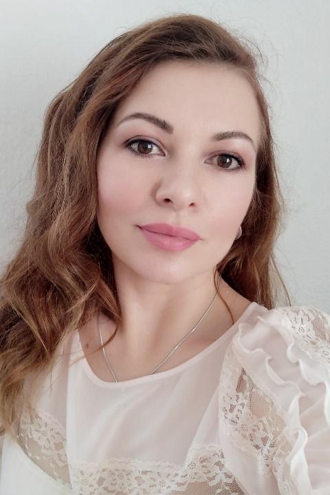 Ruslana sucht einen Partner über die Partnervermittlung Ukraine Foto von Ruslana, einer Frau aus der Ukraine auf Partnersuche