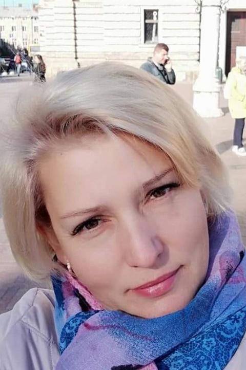 Larisa (50) aus Osteuropa sucht einen Mann