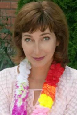 Elena sucht einen Partner über die Partnervermittlung Ukraine Foto von Elena, einer Frau aus der Ukraine auf Partnersuche