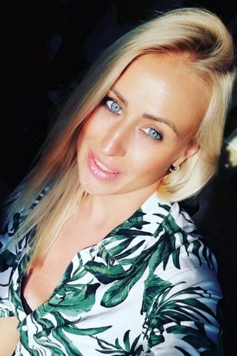 Tatyana (37) aus Osteuropa sucht einen Mann