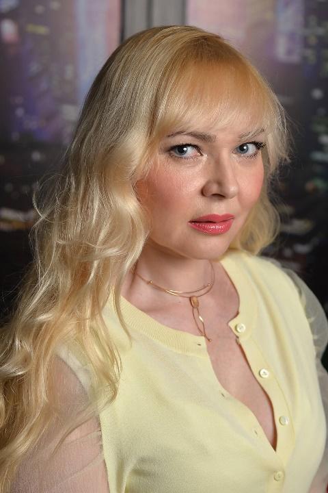 Foto von Ala, einer Frau aus der Ukraine auf Partnersuche