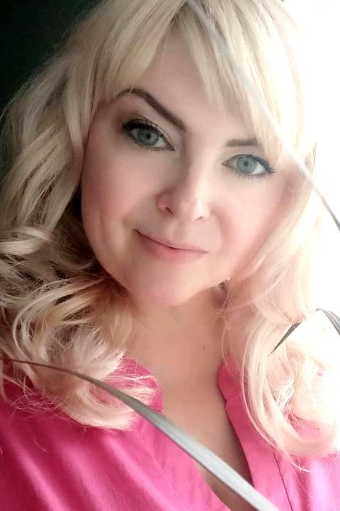 Liudmila (47) aus Osteuropa sucht einen Mann