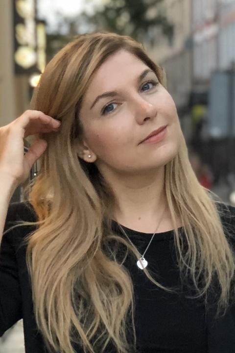 Bohdana sucht einen Partner über die Partnervermittlung Ukraine Foto von Bohdana, einer Frau aus der Ukraine auf Partnersuche