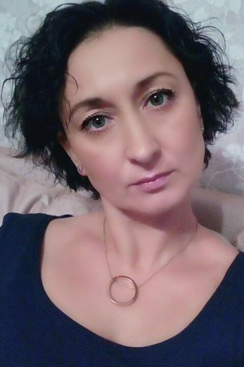Mariya (47) aus Osteuropa sucht einen Mann