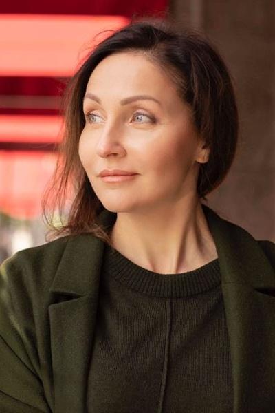 Svetlana sucht einen Partner über die Partnervermittlung Ukraine Foto von Svetlana, einer Frau aus der Ukraine auf Partnersuche