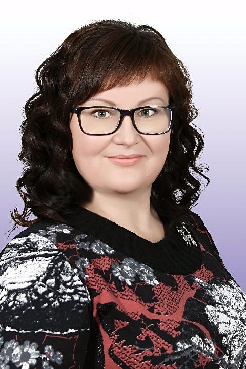Olga (49) aus Osteuropa sucht einen Mann