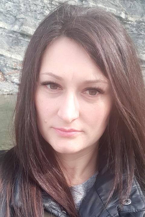 Natalia sucht einen Partner über die Partnervermittlung Ukraine Foto von Natalia, einer Frau aus der Ukraine auf Partnersuche