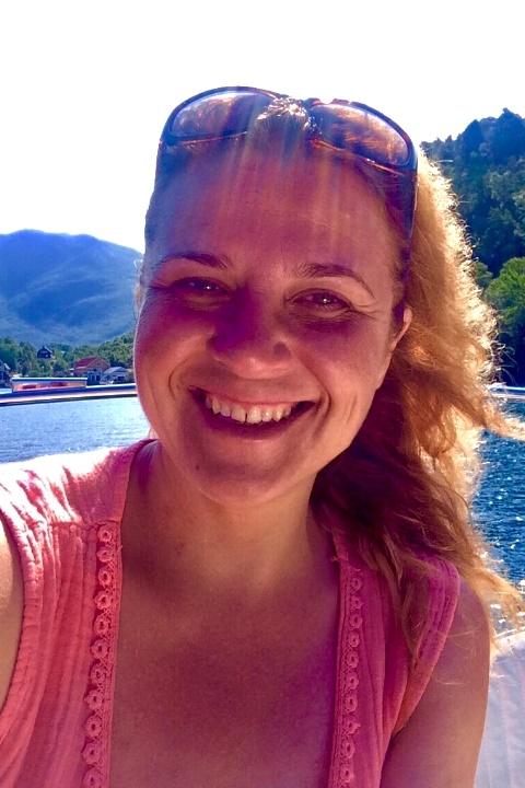 Vlada (48) aus Osteuropa sucht einen Mann