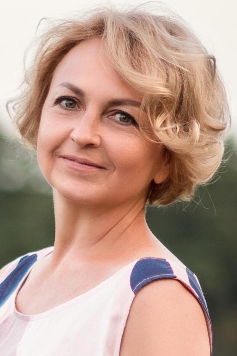 Olga sucht einen Partner über die Partnervermittlung Ukraine Foto von Olga, einer Frau aus der Ukraine auf Partnersuche