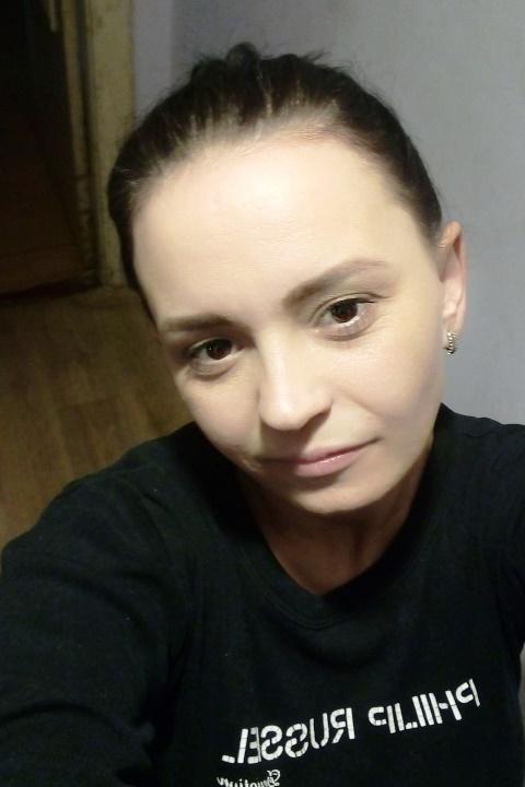 Tata (37) aus Osteuropa sucht einen Mann