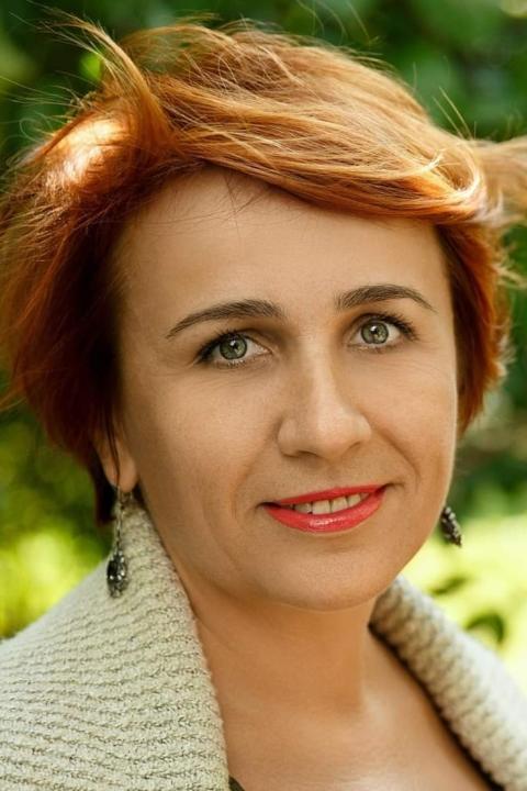 Elena (50) aus Osteuropa sucht einen Mann