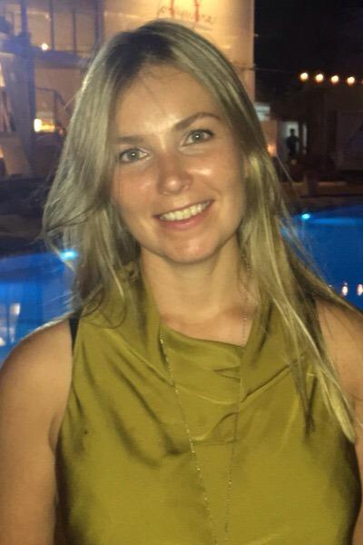 Liudmyla sucht einen Partner über die Partnervermittlung Ukraine Foto von Liudmyla, einer Frau aus der Ukraine auf Partnersuche