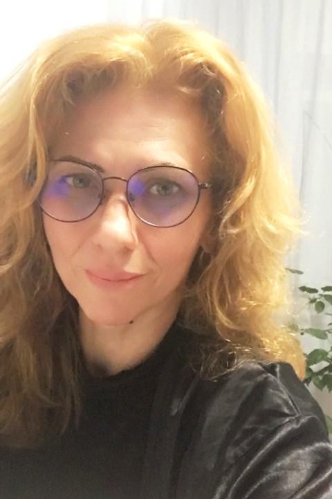 Nataliya sucht einen Partner über die Partnervermittlung Ukraine Foto von Nataliya, einer Frau aus der Ukraine auf Partnersuche