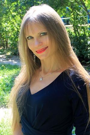 Natalya (45) aus Osteuropa sucht einen Mann