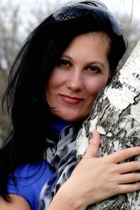 Tatiana sucht einen Partner über die Partnervermittlung Ukraine Foto von Tatiana, einer Frau aus der Ukraine auf Partnersuche