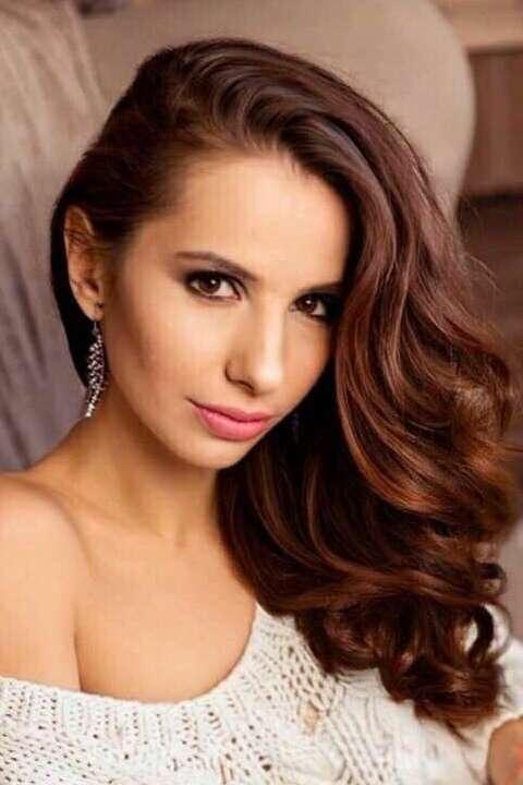 Anastasia sucht einen Partner über die Partnervermittlung Ukraine Foto von Anastasia, einer Frau aus der Ukraine auf Partnersuche