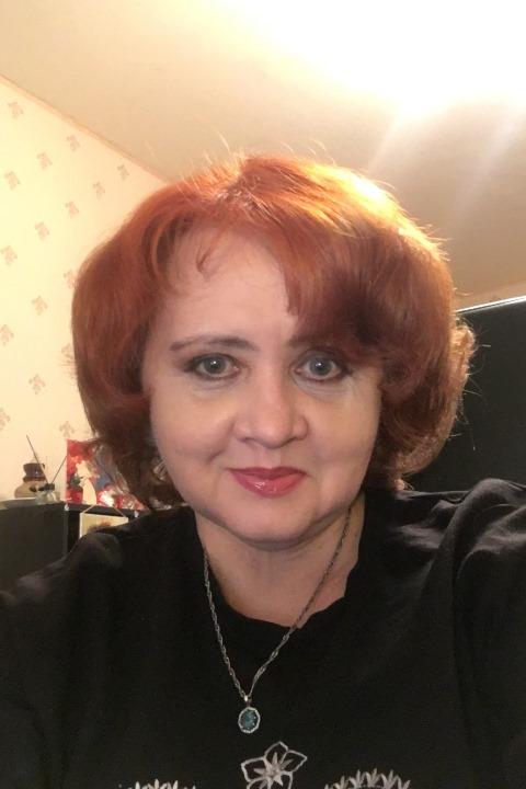 Lana (60) aus Osteuropa sucht einen Mann