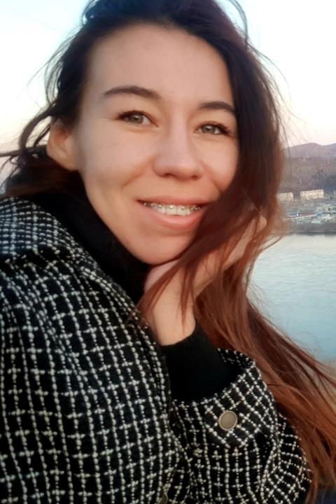 Ekaterina sucht einen Partner über die Partnervermittlung Ukraine Foto von Ekaterina, einer Frau aus der Ukraine auf Partnersuche
