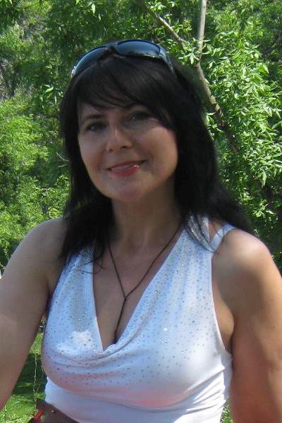 Nadiia (53) aus Osteuropa sucht einen Mann