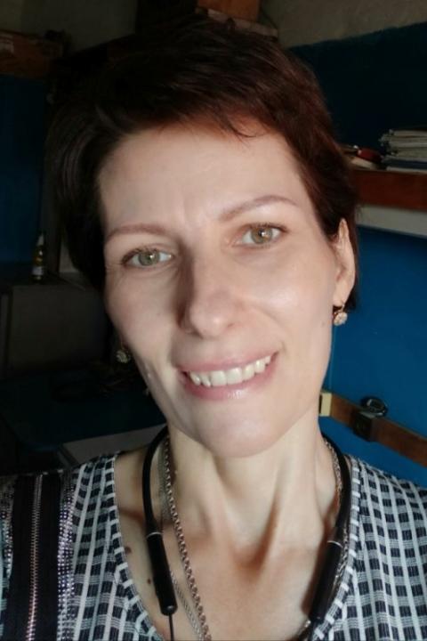 Anna (48) aus Osteuropa sucht einen Mann