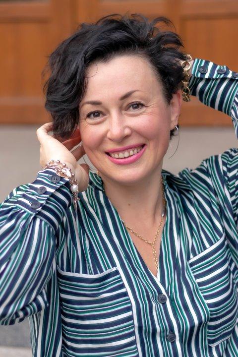 Evgeniya (51) aus Osteuropa sucht einen Mann