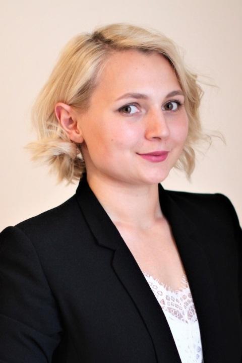 Yana sucht einen Partner über die Partnervermittlung Ukraine Foto von Yana, einer Frau aus der Ukraine auf Partnersuche